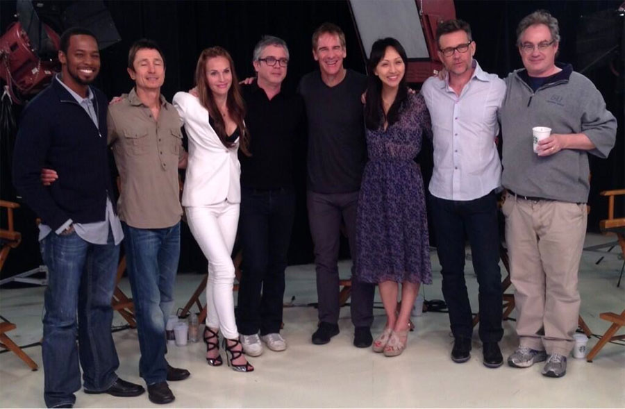 Reunited! The cast of Star Trek: Enterprise & Brannon Braga