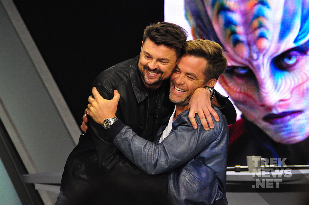 Karl Urban and Chris Pine at the Star Trek Beyond fan event in Los Angeles