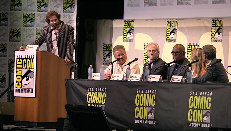 Fuller hosting a panel of former Star Trek actors William Shatner, Brent Spiner, Michael Dorn, Jeri Ryan and Scott Bakula at SDCC 2016