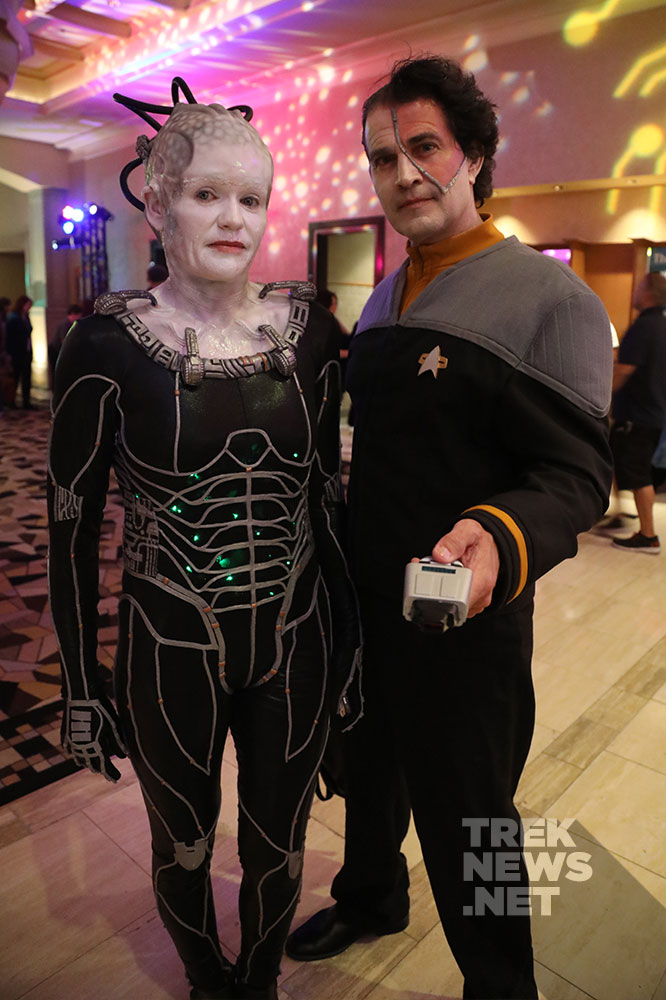 Borg Queen and Data