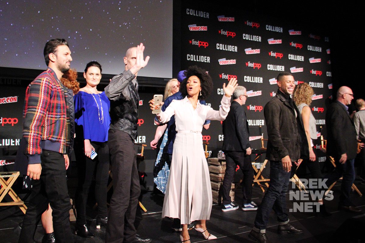 The cast and crew bid farewell to the NYC audience