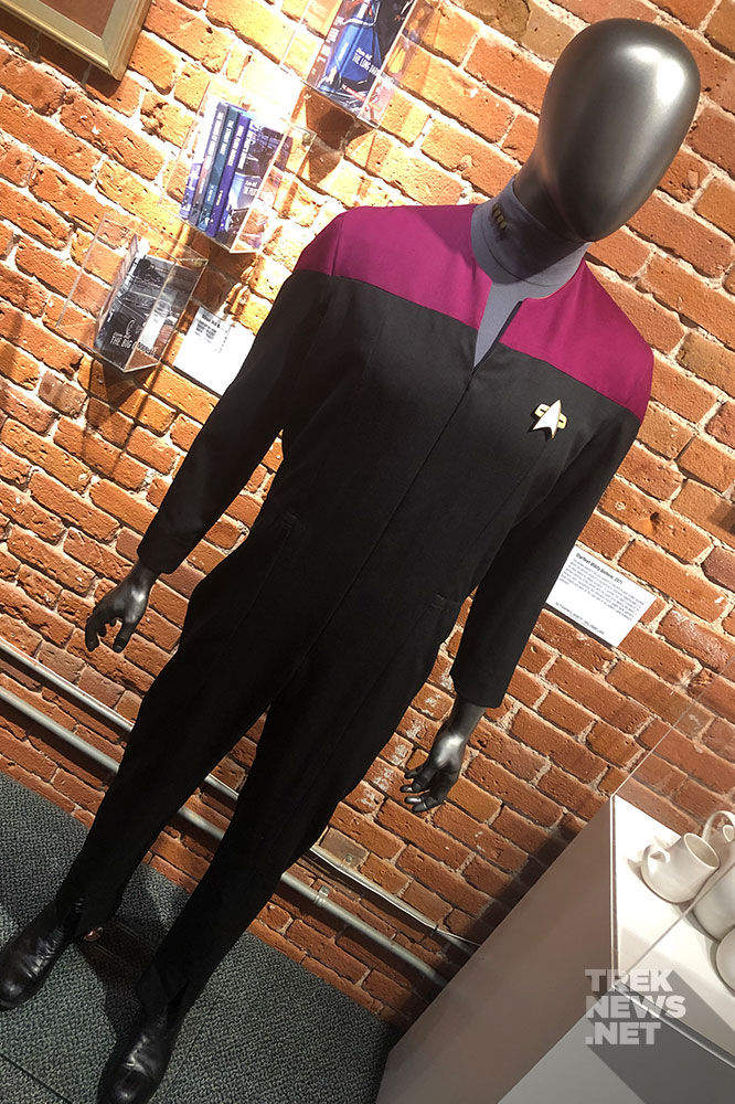 sdcc-star-trek-starfleet-museum-32