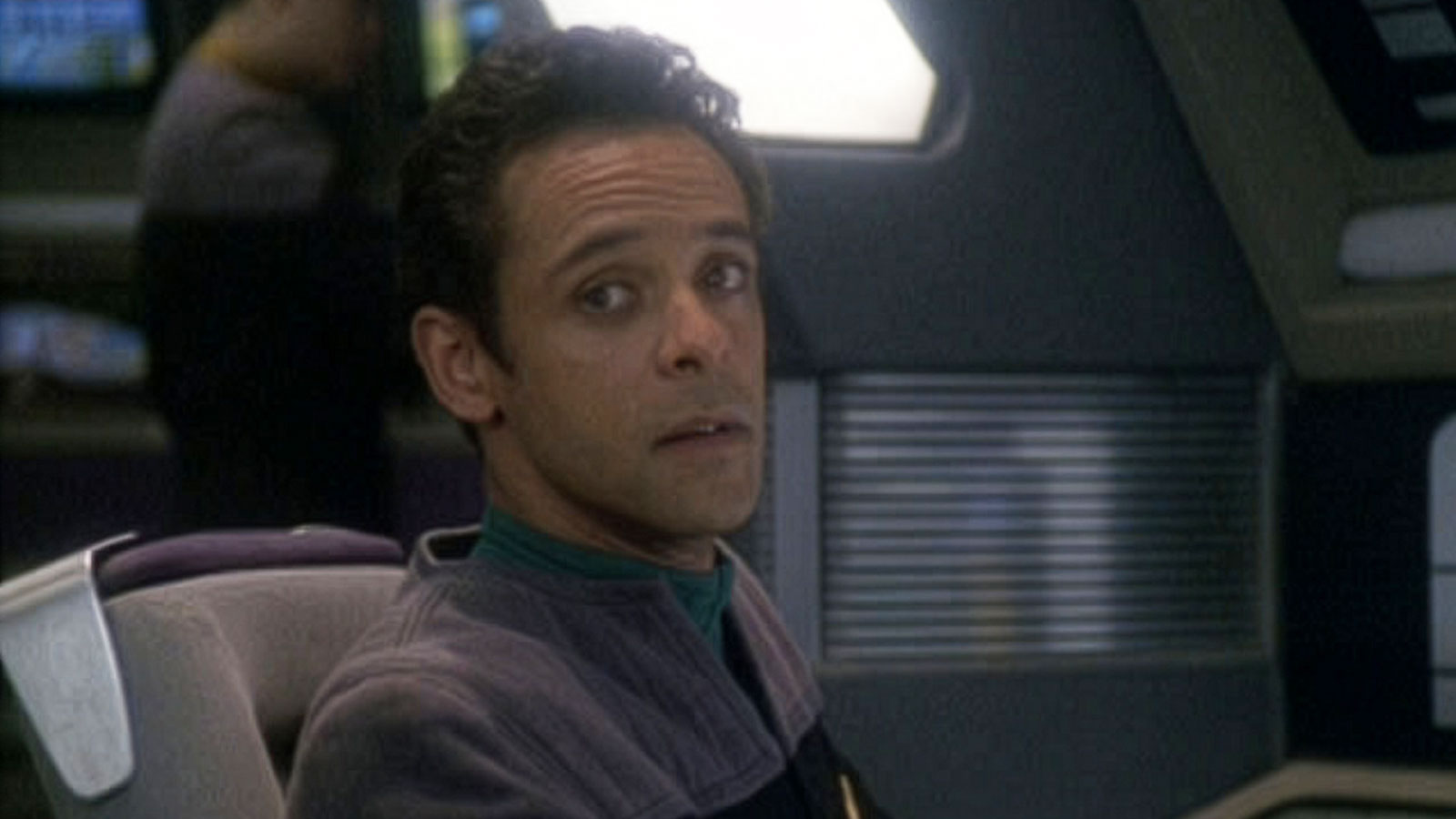 Alexander Siddig Talks Star Trek: DS9, Dr. Bashir's Future in Section 31 & His New Film 'Skylines'