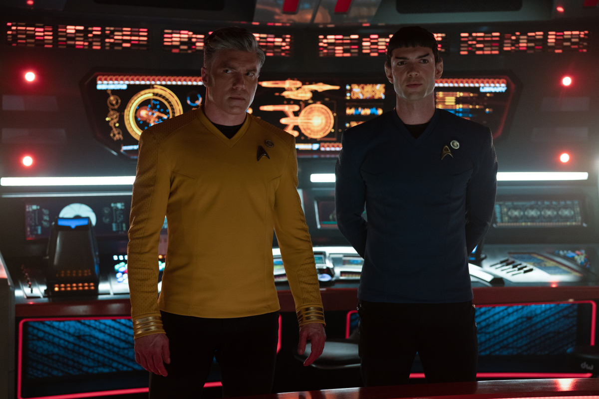 Anson Mount as Pike and Ethan Peck as Spock