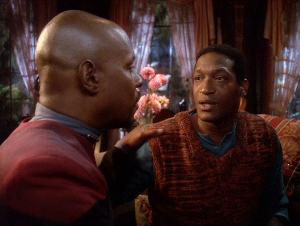 Avery Brooks as Benjamin Sisko and Tony Todd as Jake Sisko in "The Visitor"