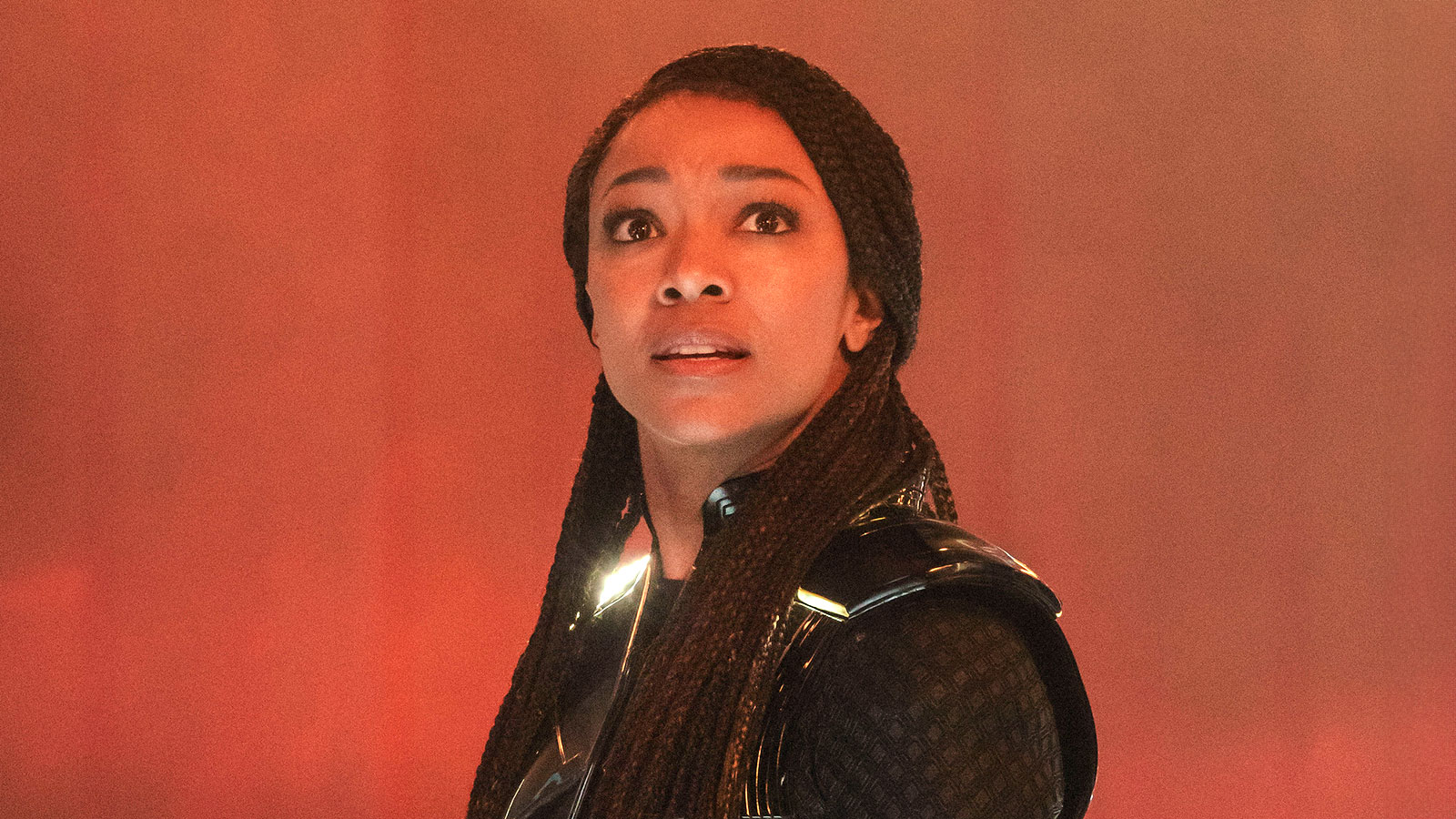 New photos + a sneak peek at the Star Trek: Discovery series finale “Life, Itself”
