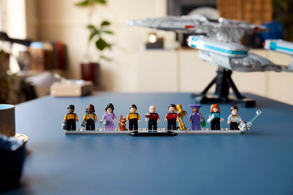 LEGO's USS Enterprise-D and Minifigures