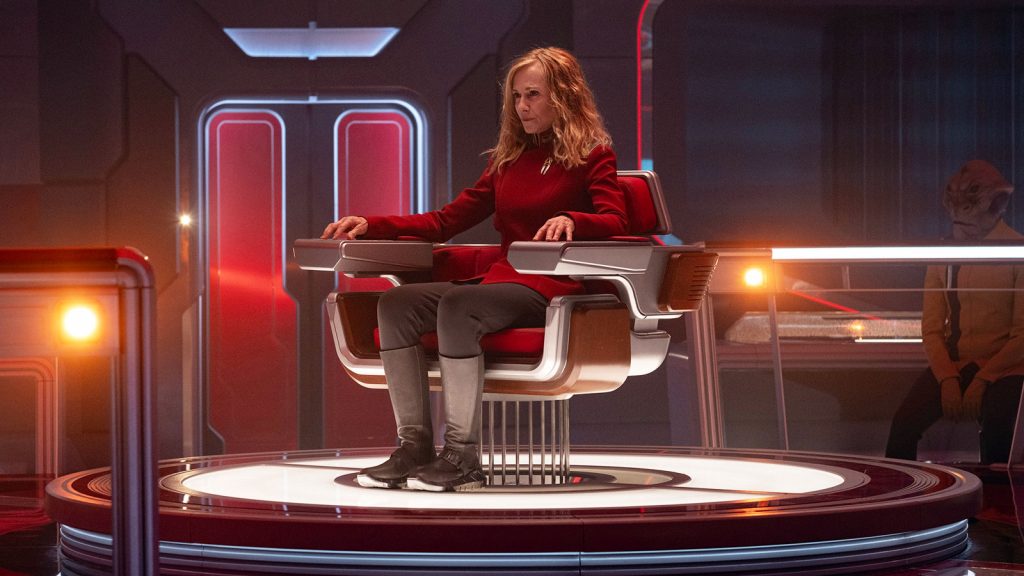 New photos from this week's 2-episode premiere of Star Trek: Starfleet Academy