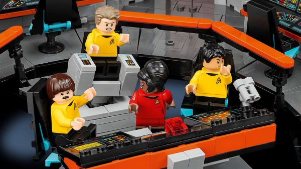 LEGO's New Star Trek Set Lets Fans Build the U.S.S. Enterprise Bridge